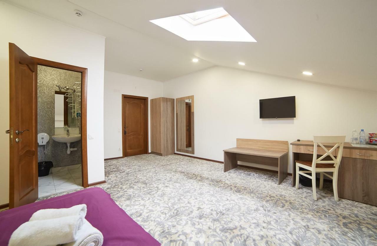 Coin Otel